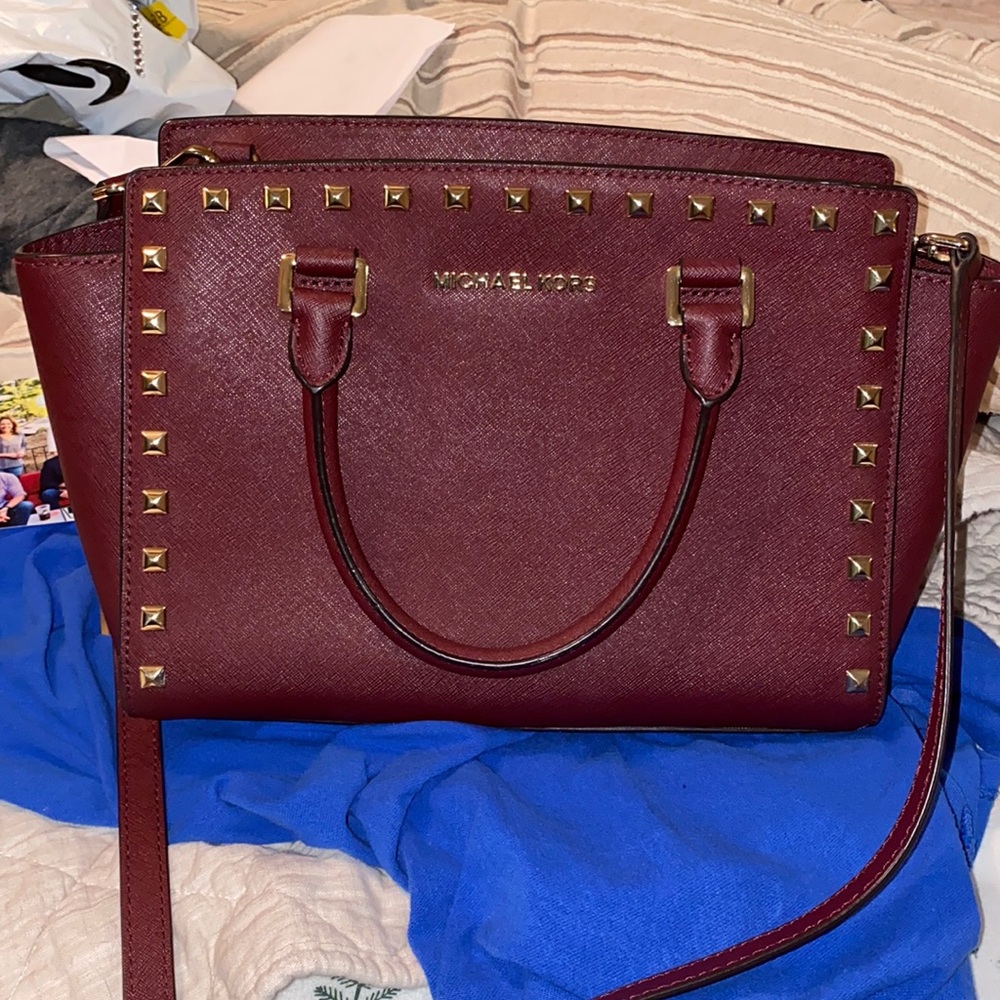Michael Kors maroon shoulder bag